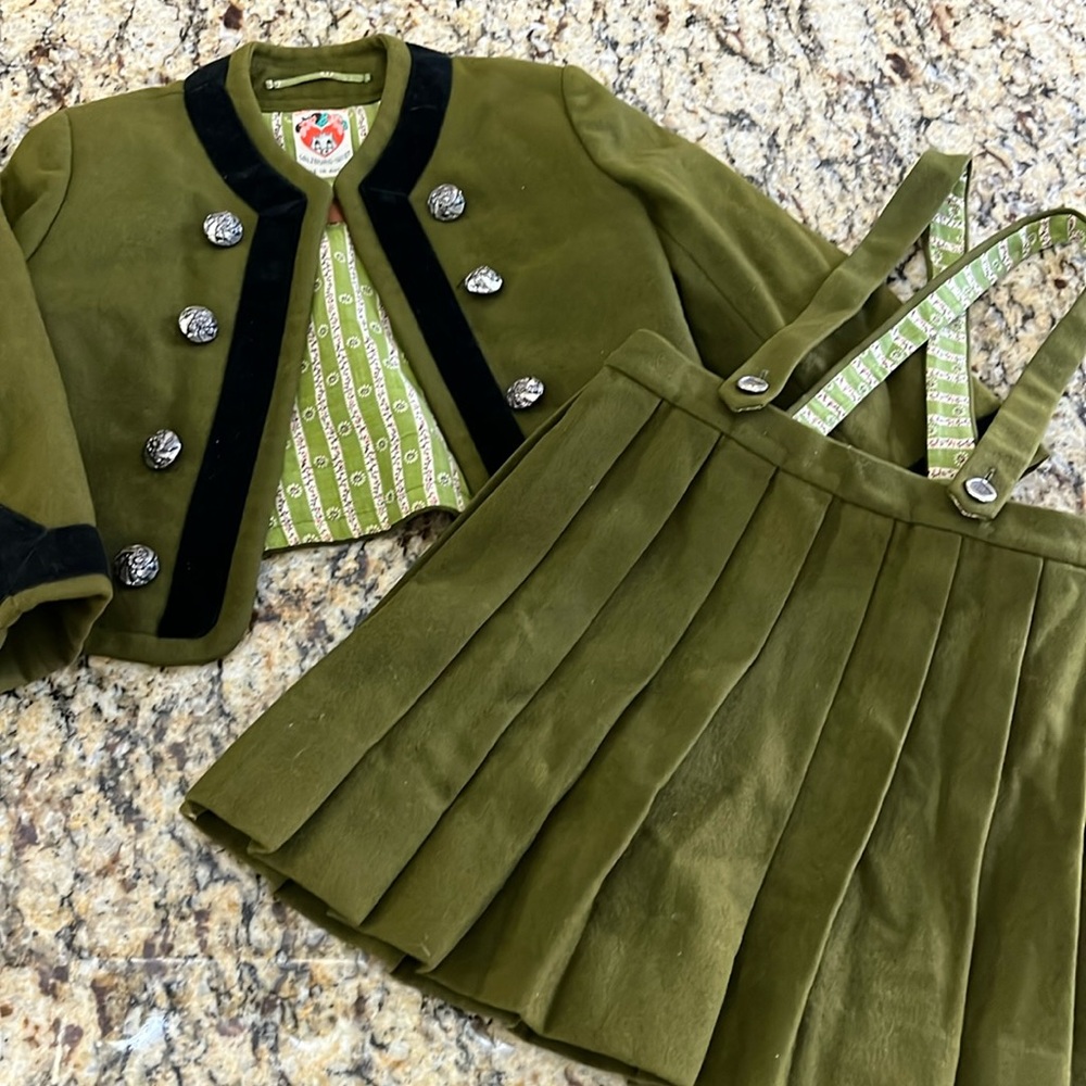 VINTAGE ORIGINAL LANZ CHILDS OLIVE GREEN WOOL SKIRT SUIT